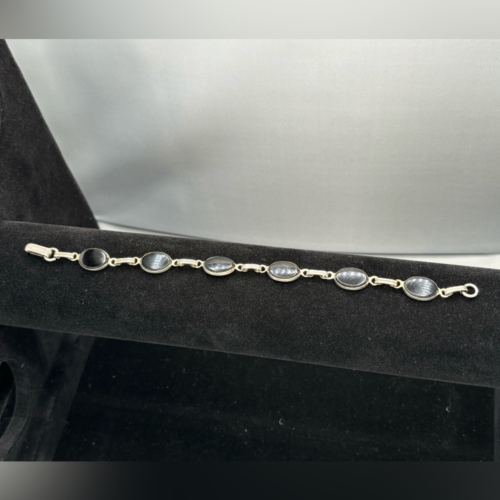 Elegant Silver Women's Black Onyx Bracelet